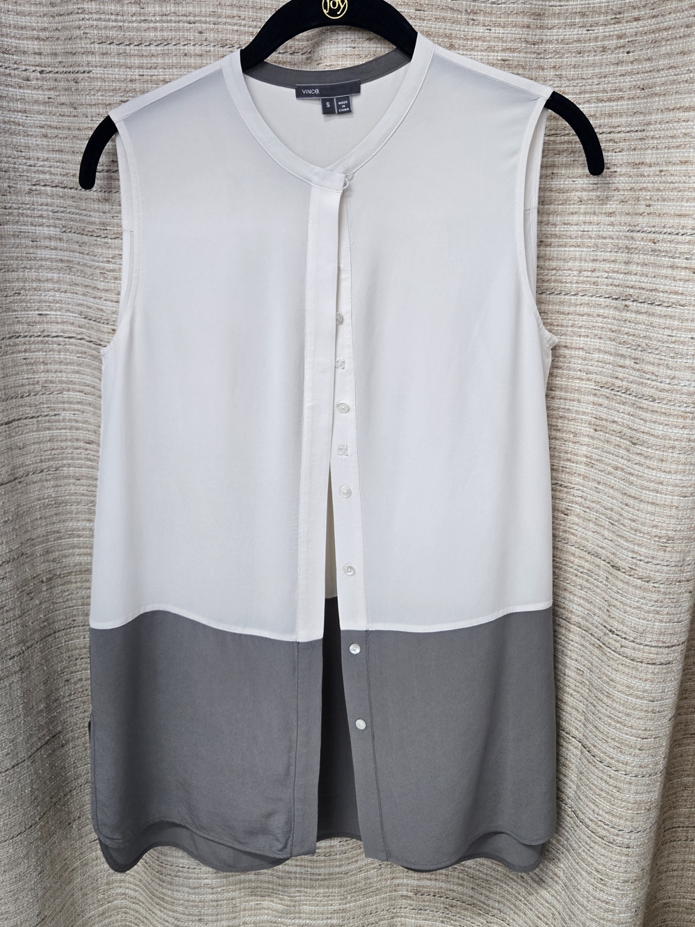 Vince Sleeveless Two-Tone Button-Front Top in White and Gray
